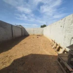 Vendo duas casas em blindex tipo caixote com 71,73m² 2 qto. lote 180m²